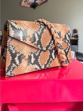 Anima Iris Snake-Print Envelope Clutch in Peach and Black